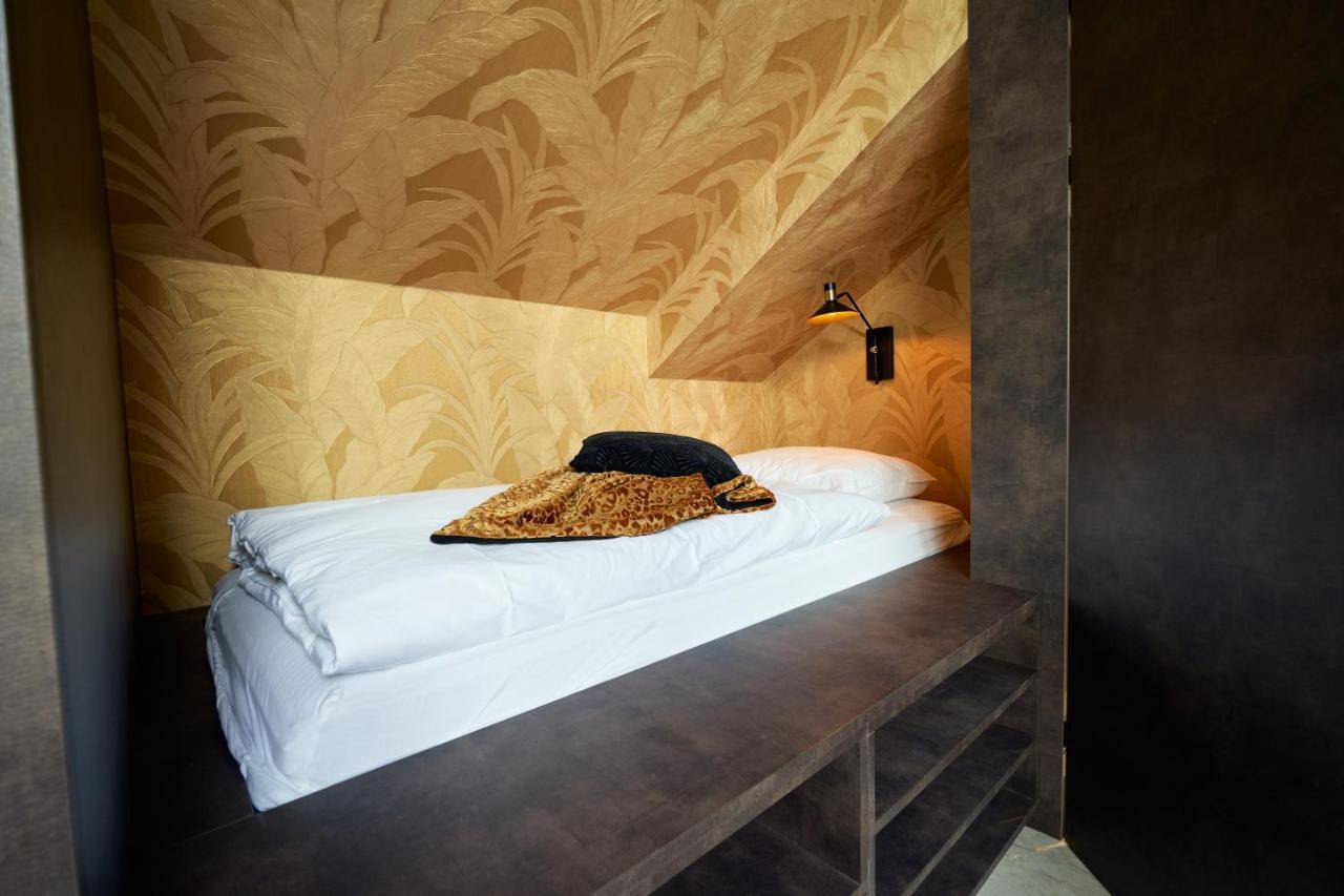 Nomad Water Lodge Harderwijk Exterior photo